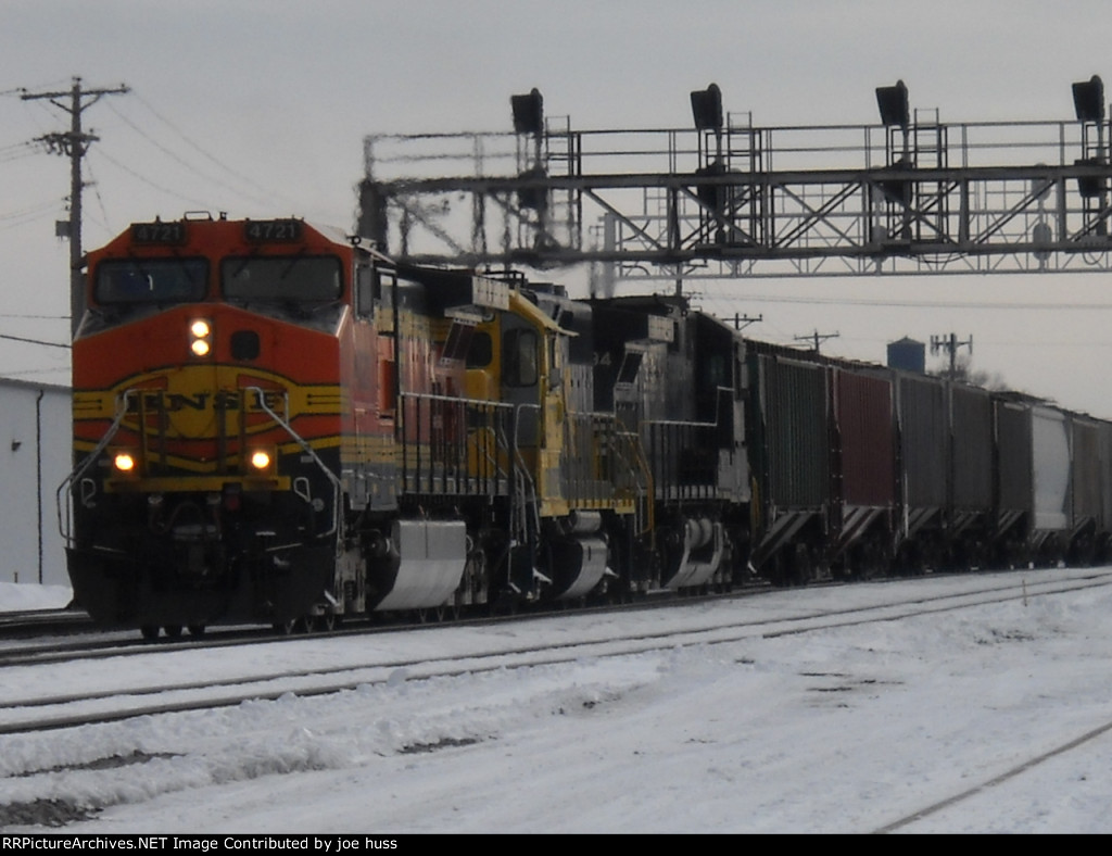 BNSF 4721 East